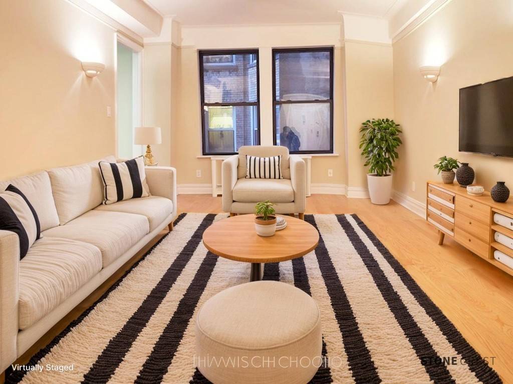 Massive 2 Bedroom Apartment Near Riverside ParkLocated just steps from Riverside Park, this charming 2 bedroom apartment blends classic pre war elegance with modern upgrades.