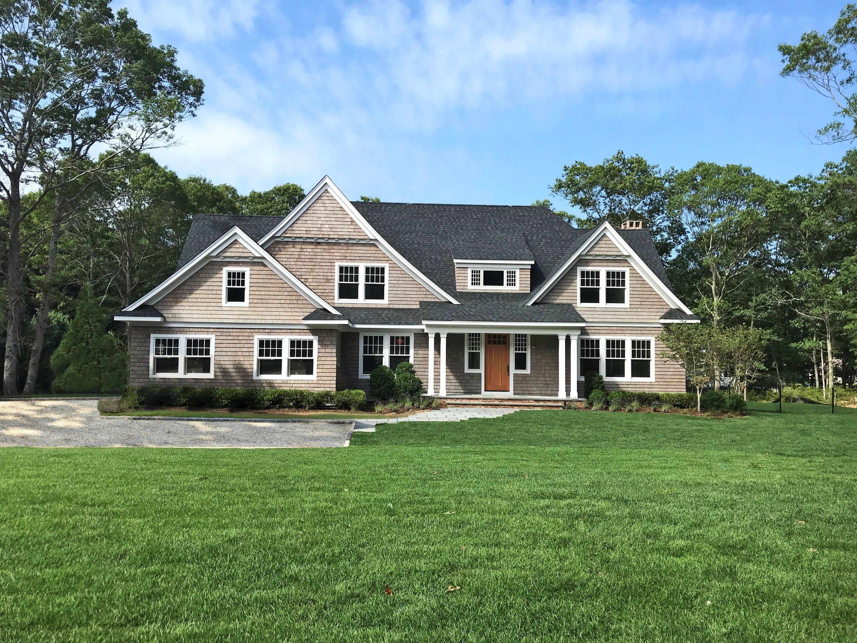 New Large Modern Home in Sag Harbor