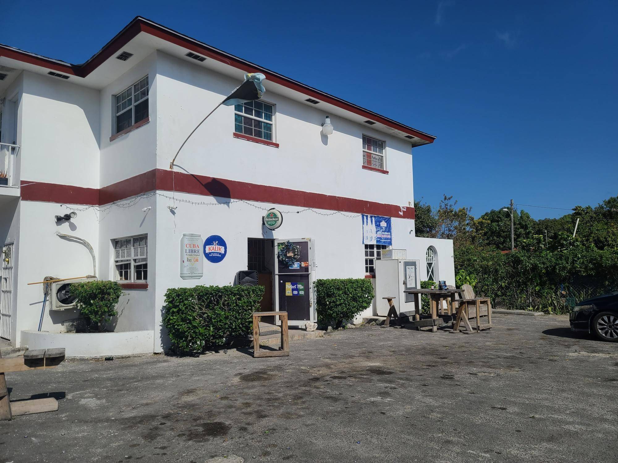 14 FARRINGTON ROAD Apartment Complex New-Providence