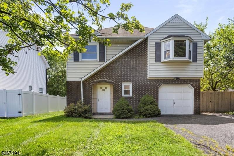 Charming 3 Bedroom, 2 Full Bath Bi Level Home on a Quiet Dead End Street in Sought After Greenbrook !