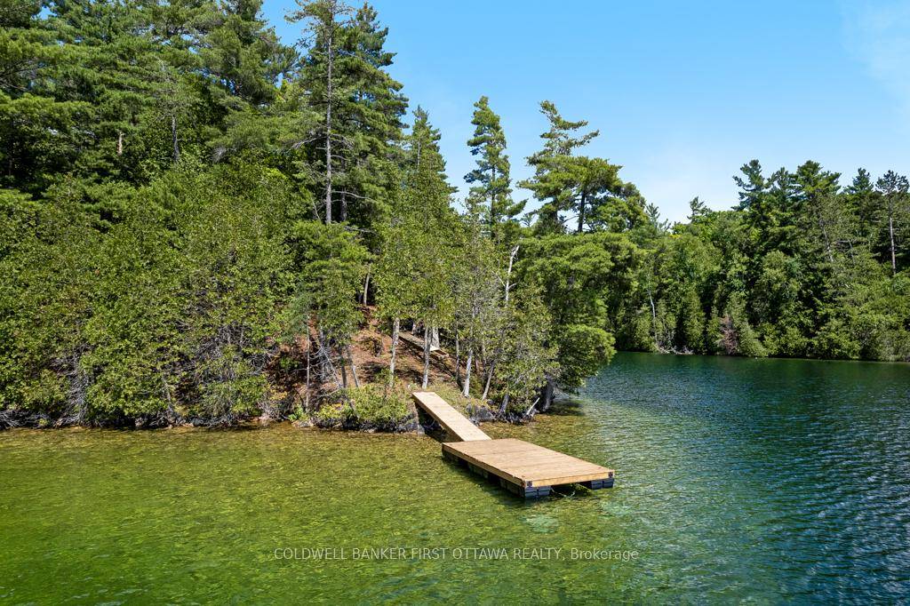 Accessible by boat, this 9.