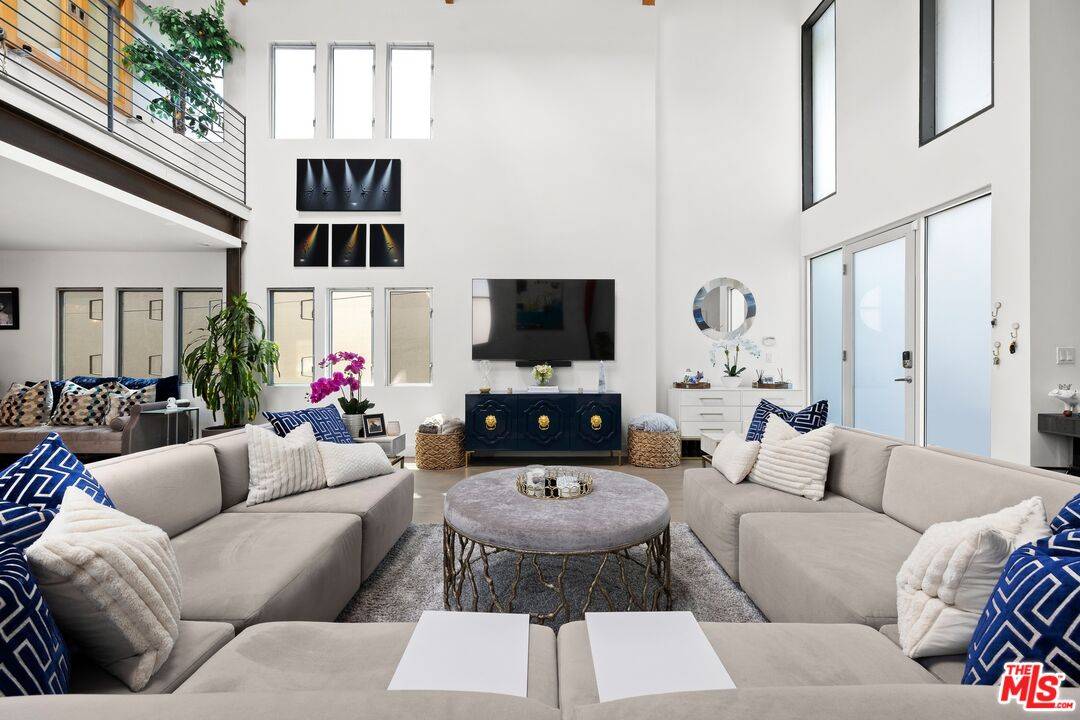 2014 Pacific Ave 4BR Marina Del Rey La