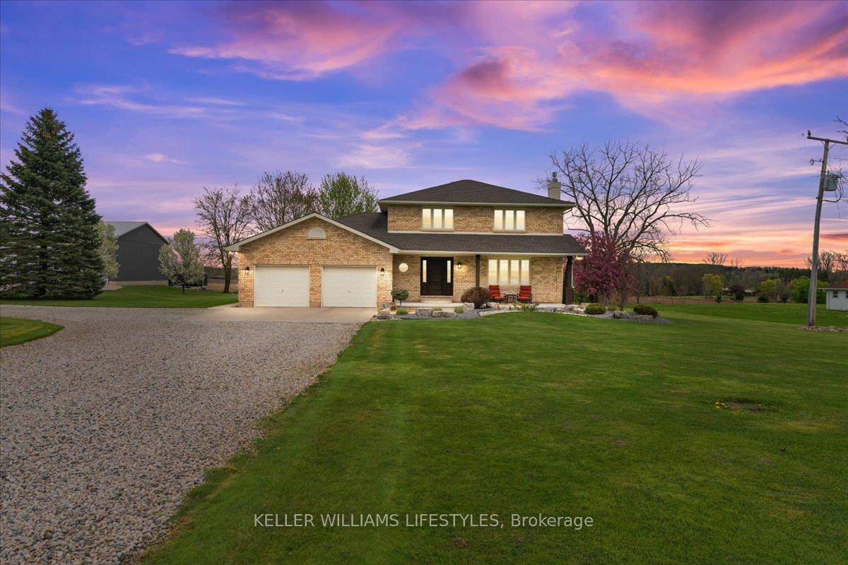 Welcome to this stunning 2 storey family home, situated on manicured grounds that create inviting curb appeal and a peaceful setting.