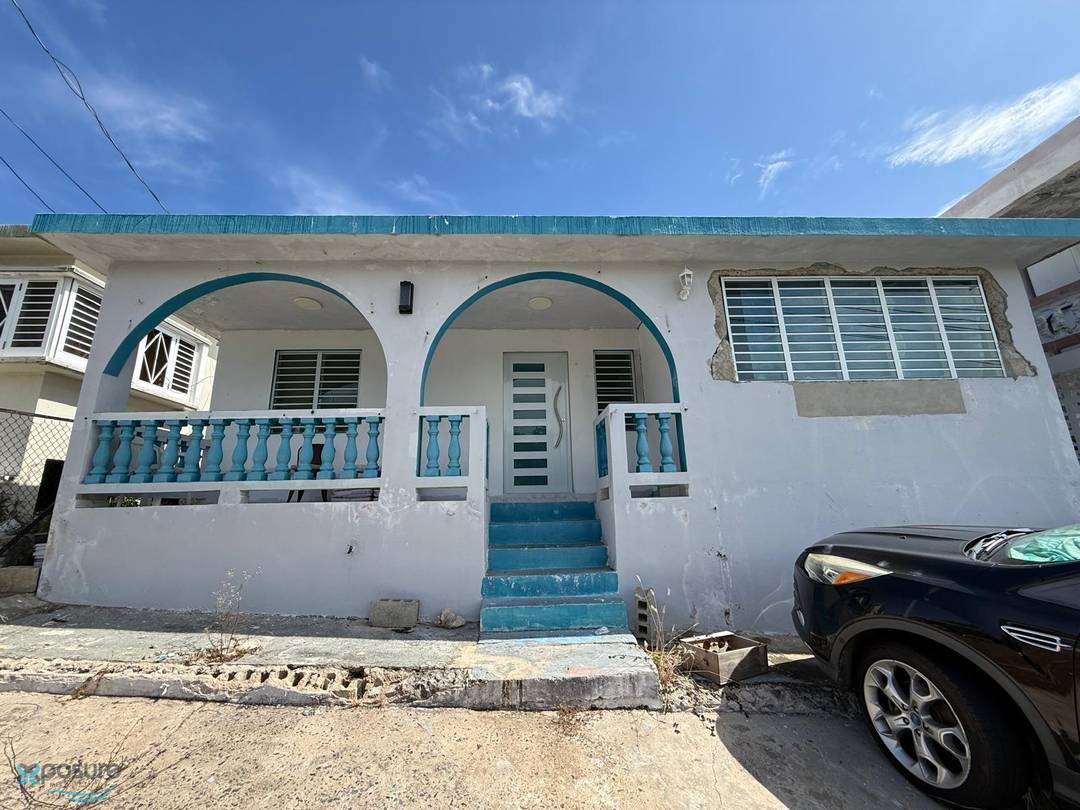 COMUNIDAD SARDINERA House Fajardo