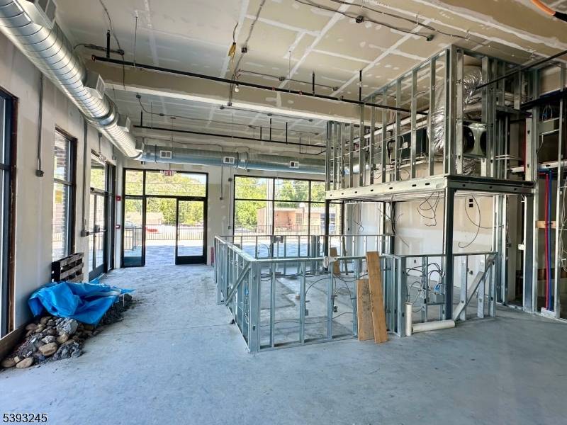 This is an asset sale, lease and approved plans for the rough build out of a 3, 527sf restaurant bar with a 1, 370 outdoor dining patio use of a ...