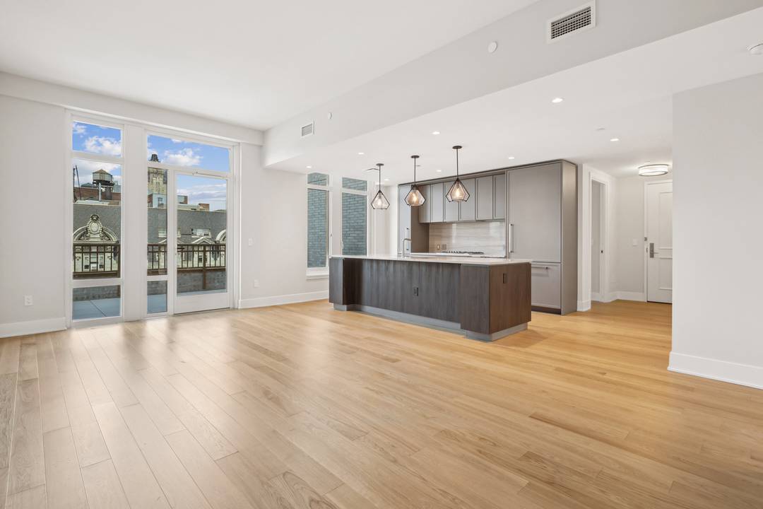 SPONSOR PAID 5 YEARS OF COMMON CHARGES, MANSION TAX, TRANSFER TAX, AND SPONSOR S ATTORNEY FEE DECEMBER 6 JANUARY 4 !