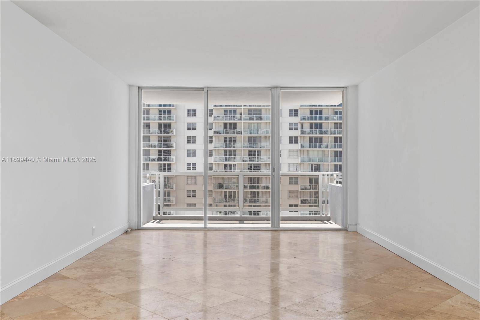 Ideally located on Miami Beach Iconic's Millionaire's Row ; corner unit ; split plan ; full service building ; 24 hours security ; easy access to the beach ; exercise ...
