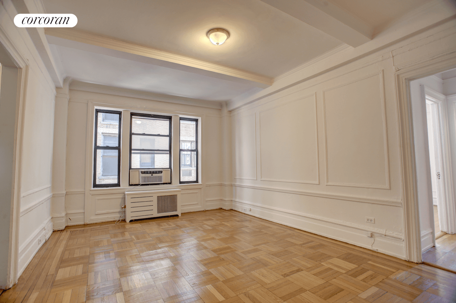 Pre War Art Deco ELEVATOR building with LAUNDRY and LIVE IN SUPER King sized apartment with great light.