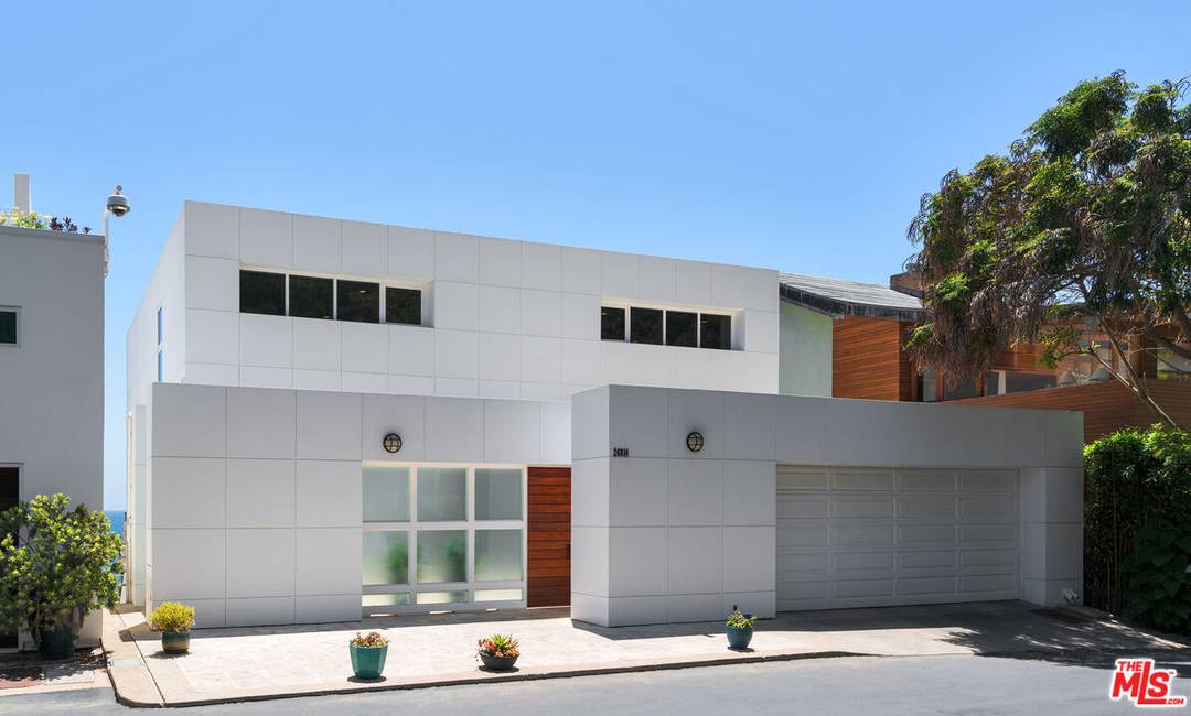 26814   Malibu Cove Colony Dr 5BR Malibu La