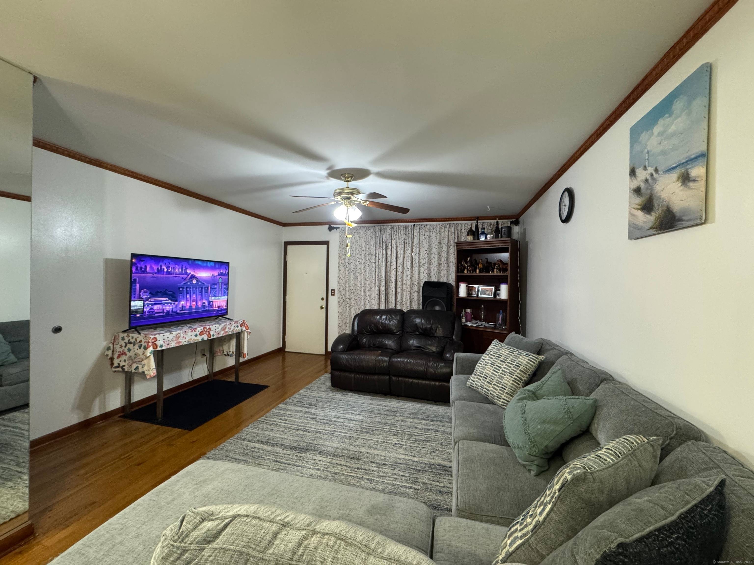 28 Linden Place, Stamford, CT is ideally situated near Washington Boulevard, offering easy access to Stamford's vibrant downtown area.