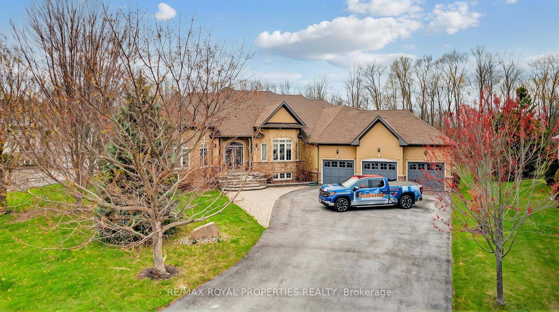 Nestled in the heart of Wasaga Beach, 6 Basswood Drive offers a harmonious blend of luxury and tranquility.