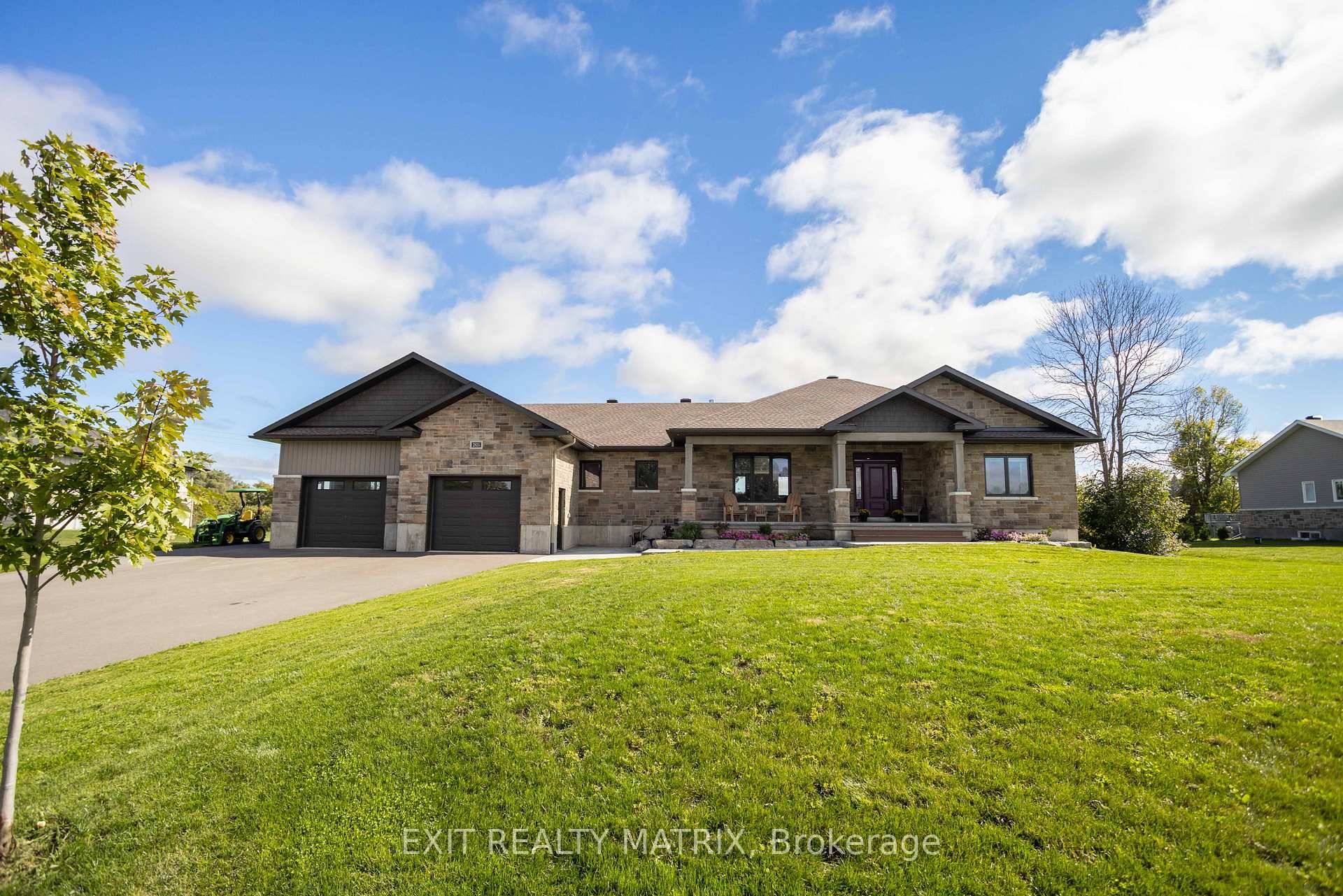 Welcome to 2825 Eldo Street, a stunning 3 bed, 3 bath home designed with both comfort and flexibility in mind.
