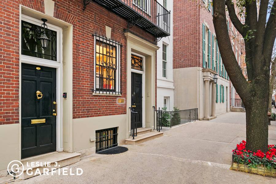 Manhattan Townhouse living at its finest.