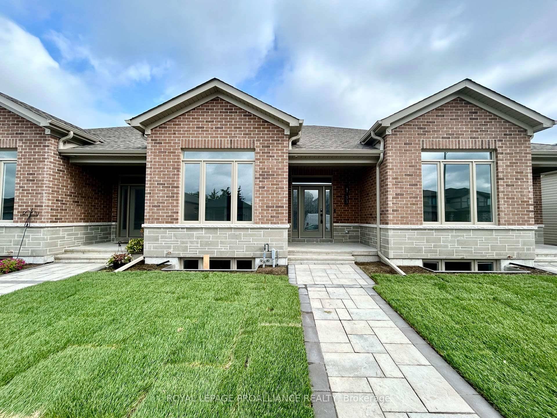 Welcome to 33 Athabaska Drive, where comfort, style, and lifestyle come together, nestled in Belleville's beautiful Riverstone neighbourhood.