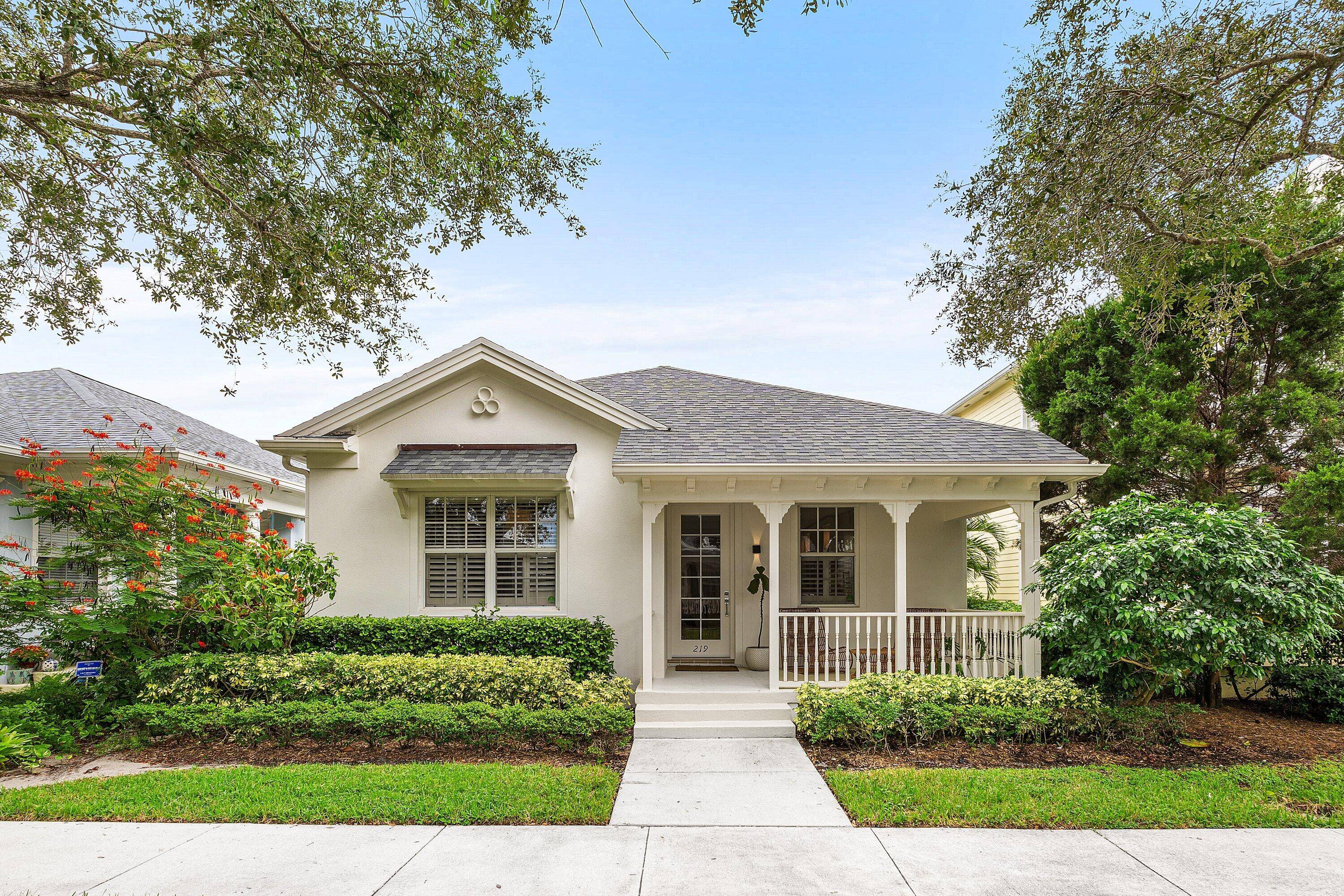 Welcome home to this charming 2 bedroom, 2 bath residence in the highly desirable Newhaven at Abacoa community !