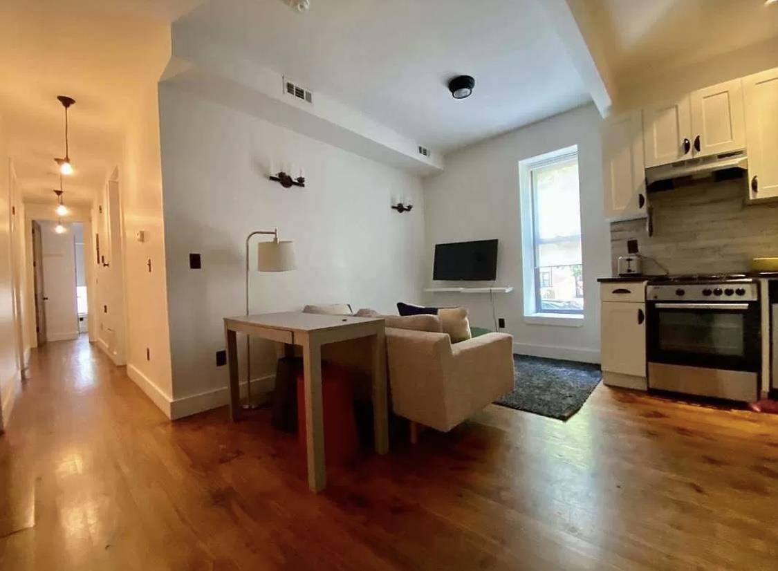 Beautifully Gut Renovated 5 Bed 2 Bath Apt with Condo FinishesNew Kitchen with Stainless Steel Appliances and a Dishwasher2 Full BathroomsSpacious BedroomsHardwood Flooring and High CeilingsCentral Heat and ACOn Site ...