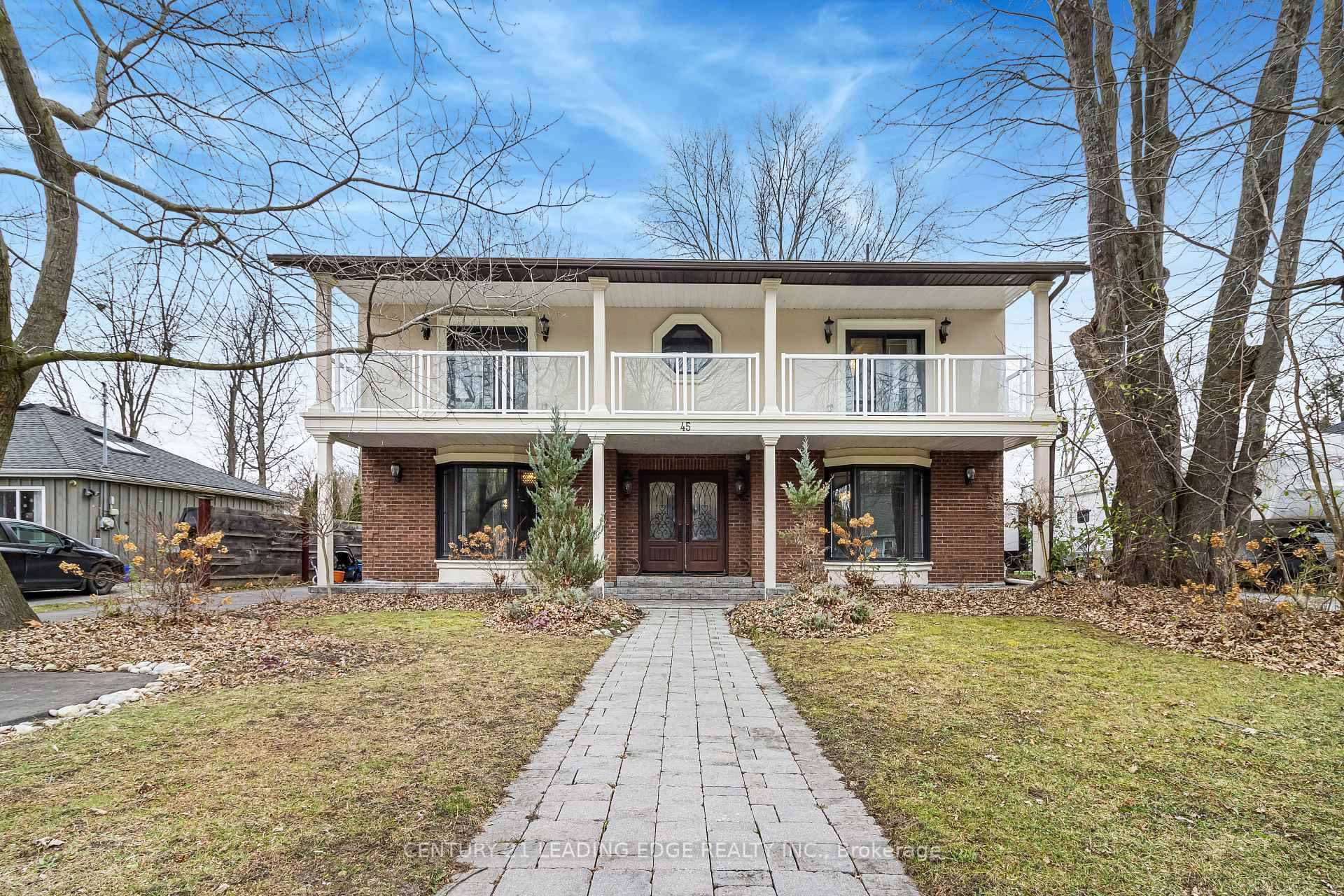 Beautifully Renovated 4 Bedroom Spacious Home in a Quiet but Prime Location !