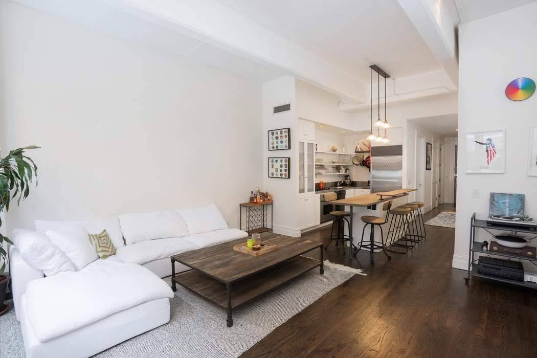 In person amp ; FaceTime showings available This spacious 1 bed, 1.