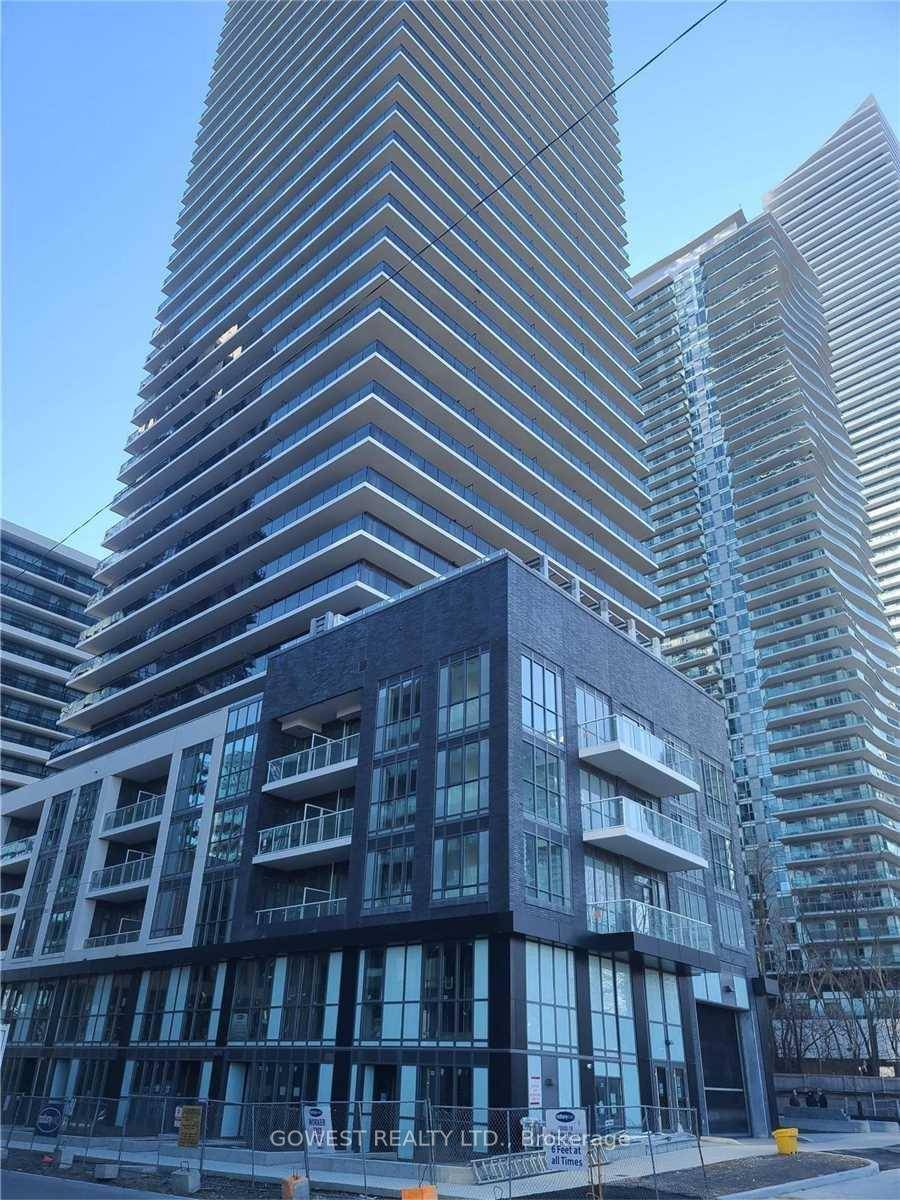 690 Sq. Ft. Boutique Like Condo Located In Etobicoke Near Humber River Park !
