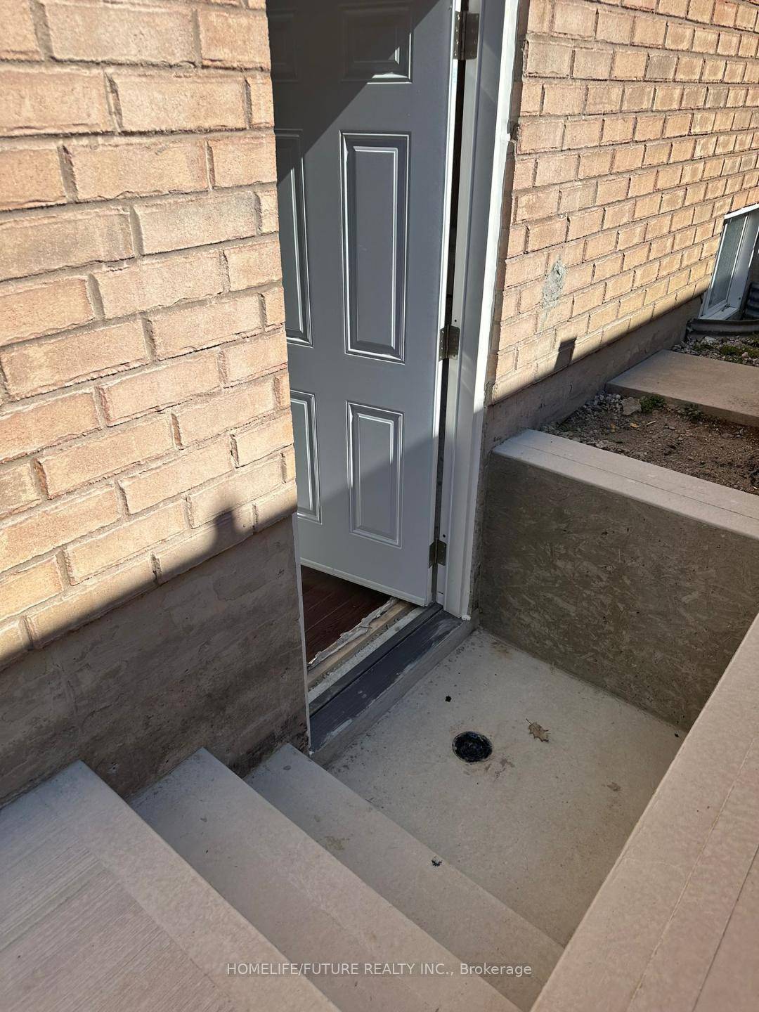 2 Bedroom Basement Apartment With Private Entrance.