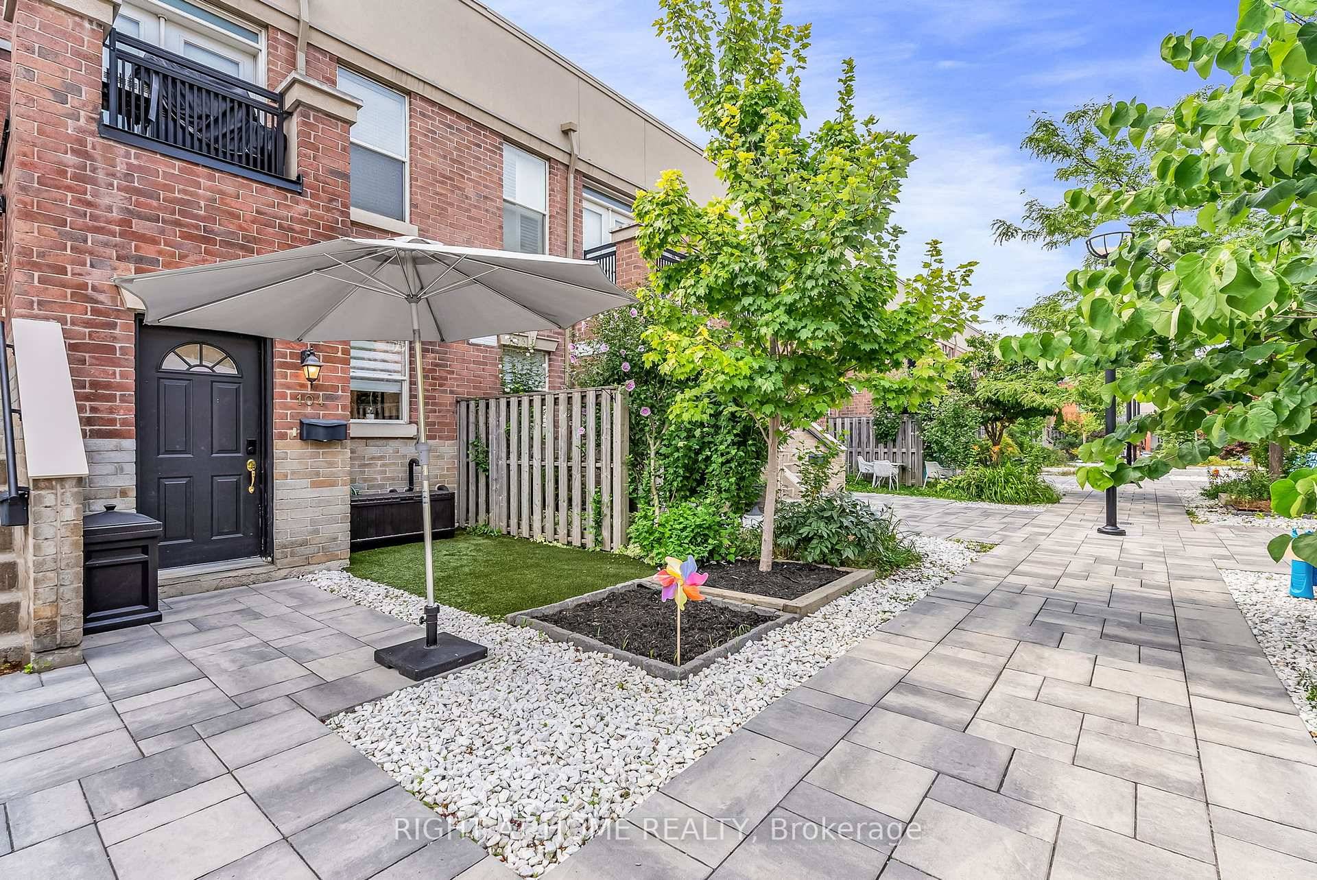 Welcome Home To This Spectacular Townhouse On The Ossington Strip, Just Steps To Trinity Bellwoods Pk.