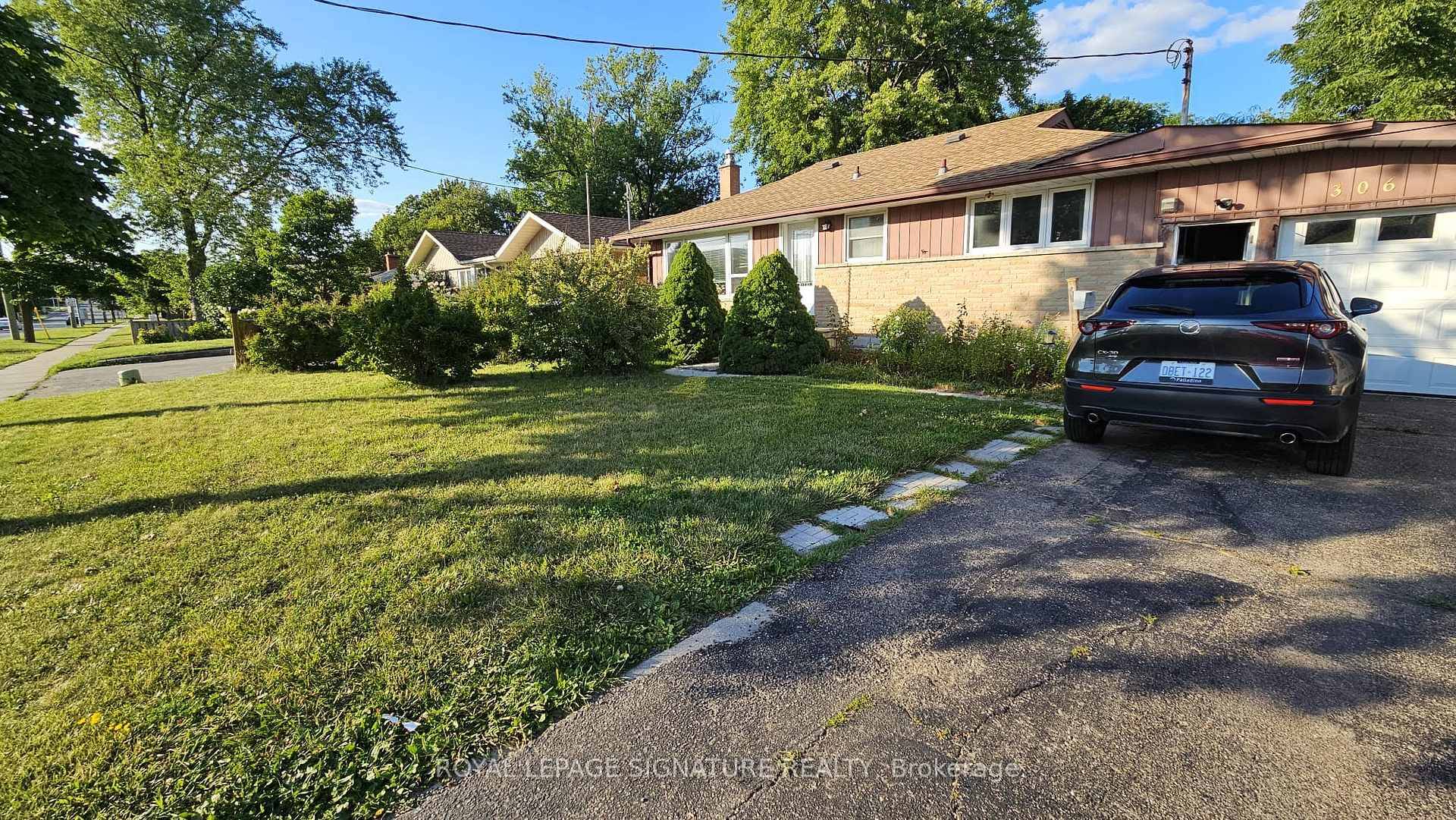 This beautifully maintained main floor bungalow is located in the highly desirable Forest Hill neighbourhood, directly across from an Elementary Public School.