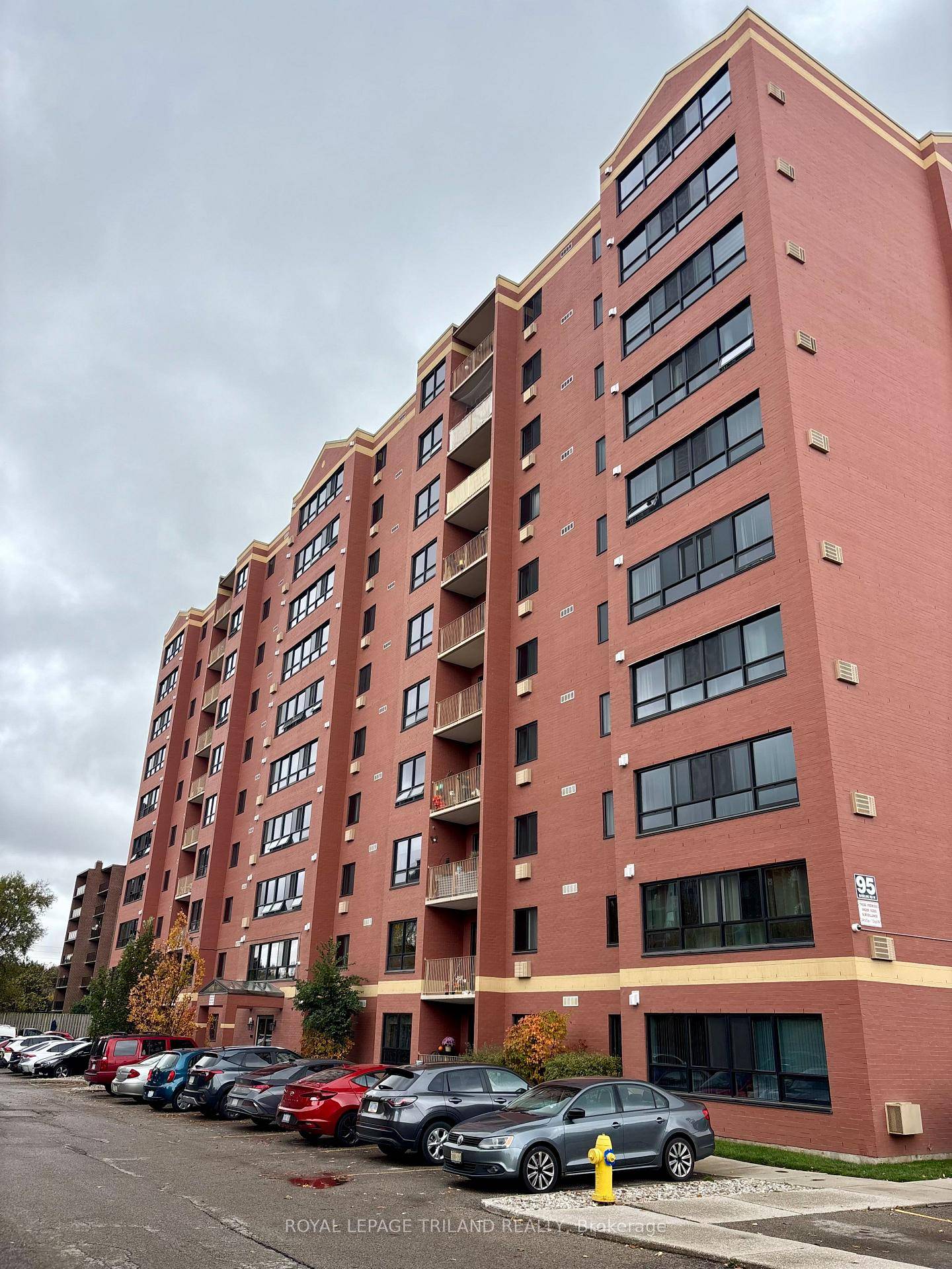 I wanted to share details about a fantastic 2 bedroom, 2 bathroom condominium that's now available.