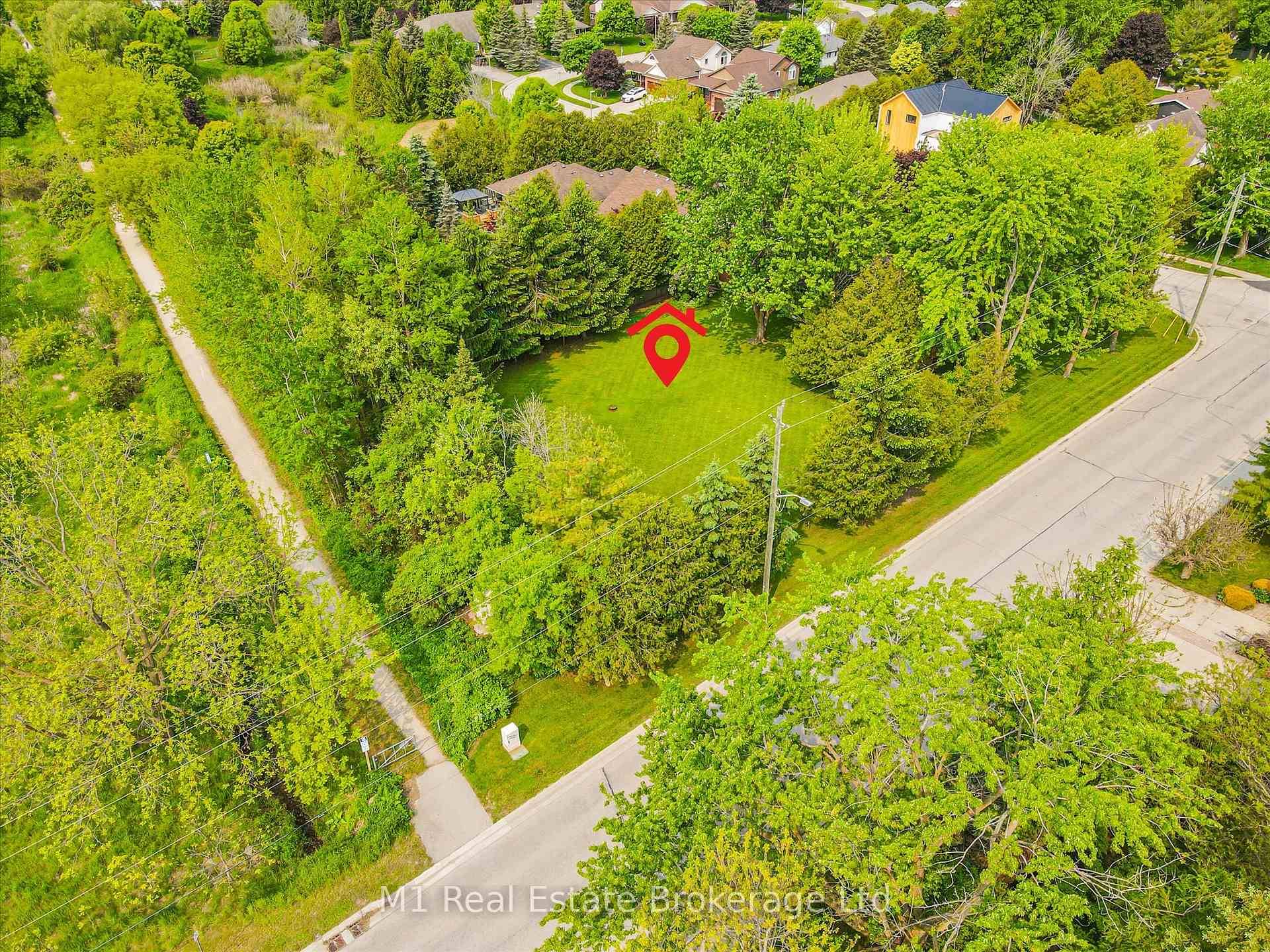 Spectacular vacant residential lot directly off of the Trestle Bridge Trail !