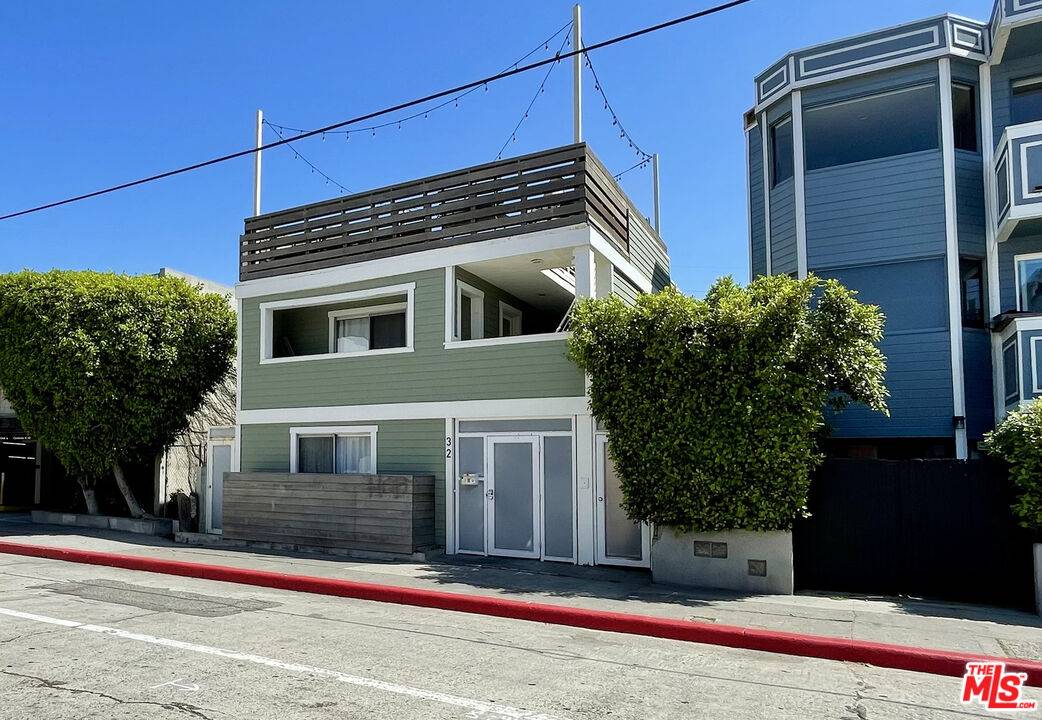 32 N Venice Blvd 7BR Marina Del Rey La