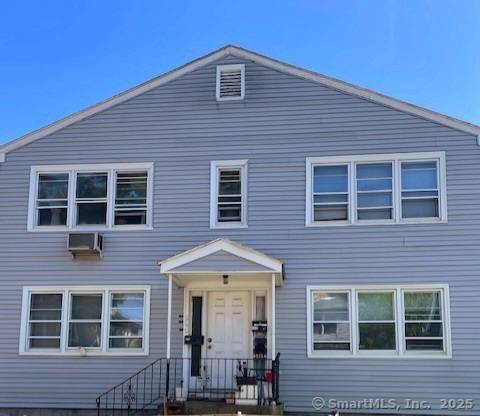 Versatile 3 Family Home in Vibrant Black Rock !
