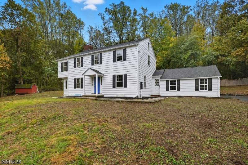 This property offers a unique opportunity to create your dream home in desirable Harding Twp.