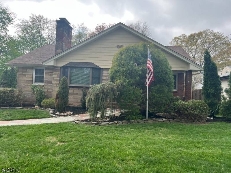 Magnificent Custom home must be seen to be believed !