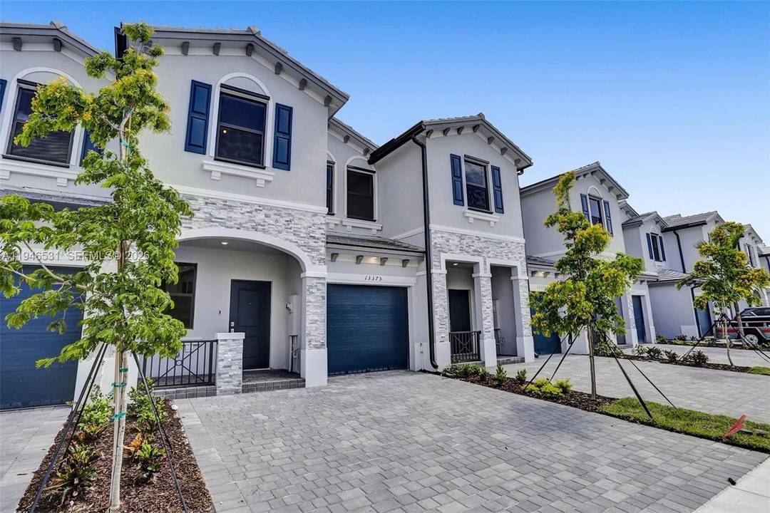 South Dade County Portfolio Investment Opportunity.