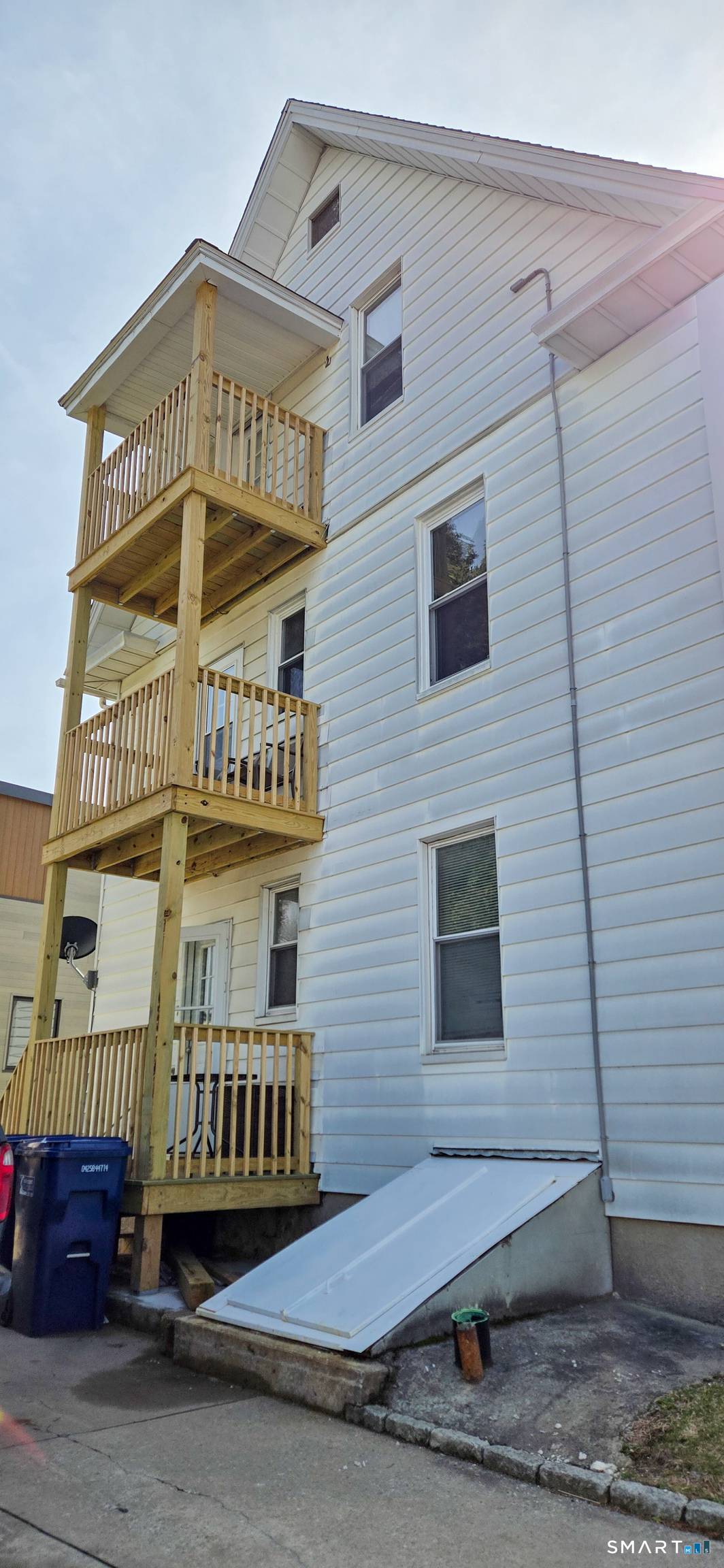 Investors take notice ! Unlock the potential of this 3 Family unit located at 141 Division Street, Ansonia.