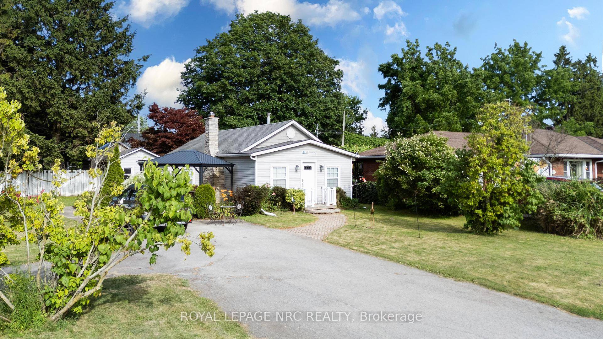 Introducing 98 Haun Road in Crystal Beach, a renovated home with 2 bedrooms alongside a charming sunroom and a well appointed 4 piece bathroom.