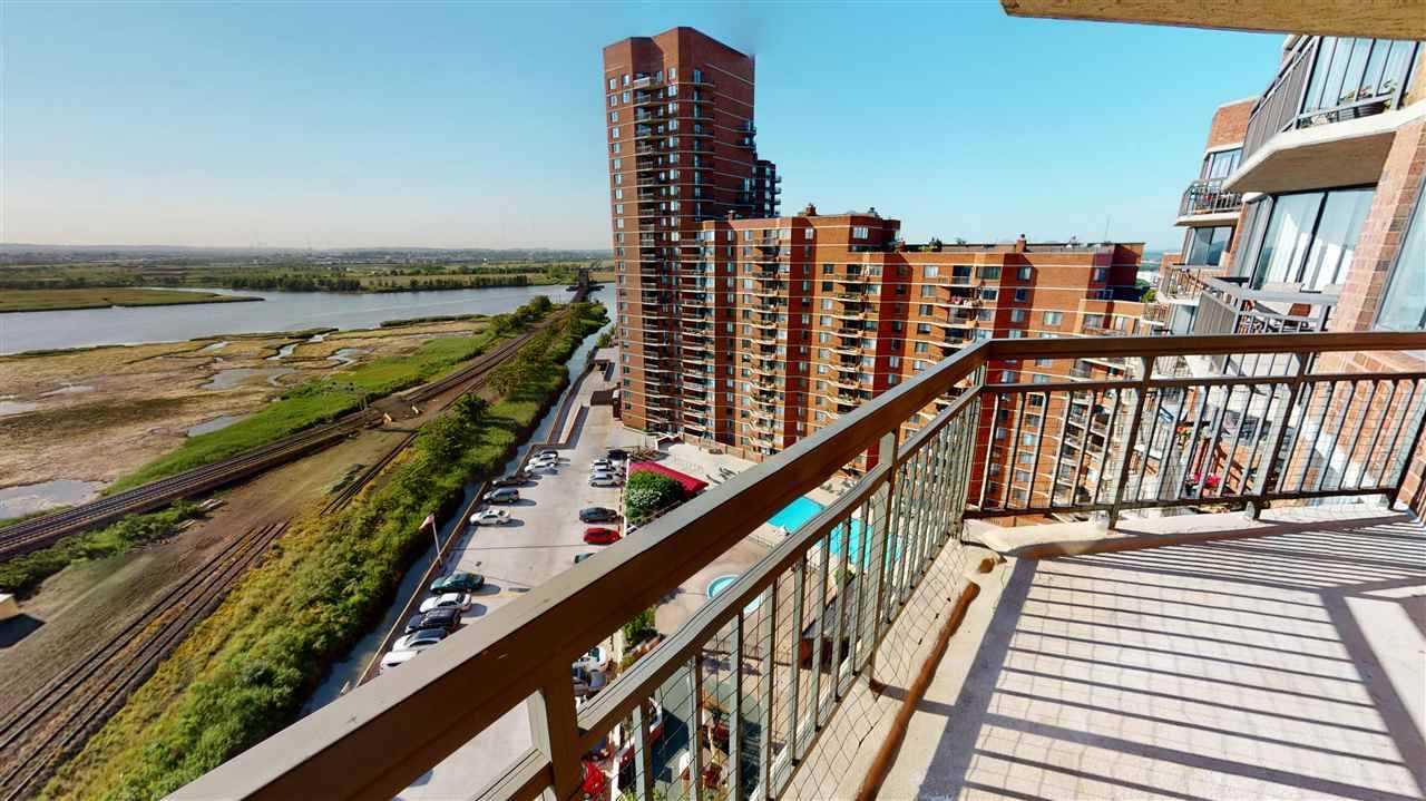 1408 HARMON COVE TOWER Condo New Jersey