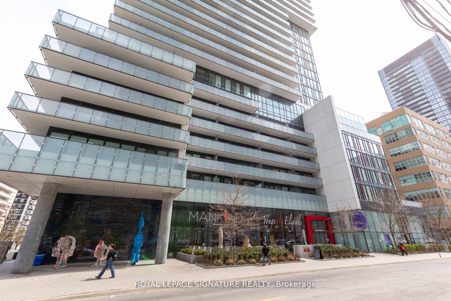 Perfect Location, Perfect View, Parking amp ; Locker, Park areas all around.