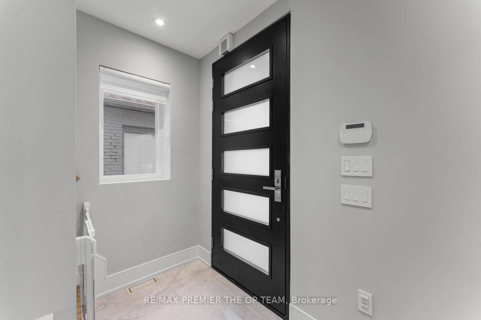 Welcome To 26 Seventeenth St A Recently Renovated, Move In Ready Detached Home Located Just Steps Away From Humber College, Lake Ontario, Walking Trails, Parks amp ; All The Amenities ...