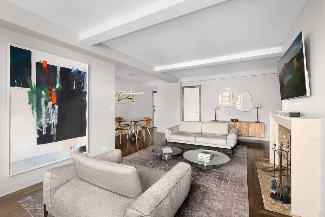 Perched on the 15th floor of one of the West Village's most distinguished Bing amp ; Bing cooperatives, Residence 15J is a sun filled one bedroom in the coveted J ...