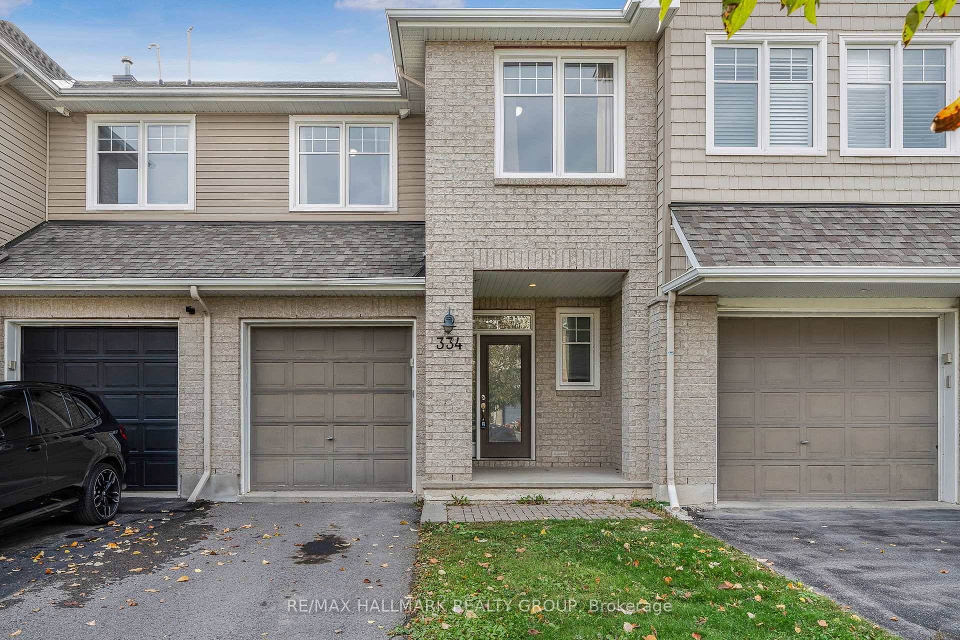 Welcome to this stunning Tamarack Eton model, offering over 1, 830 sq.