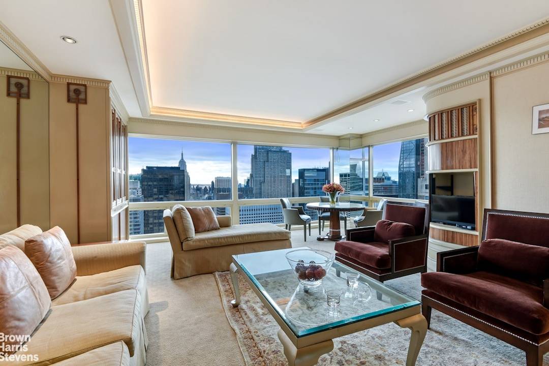 Luxurious and stunning ! This rarely available, beautiful, sunny, high floor corner two bed, two bath apartment with approximately 1, 467 square feet of spectacular, sweeping, impressive views is available ...