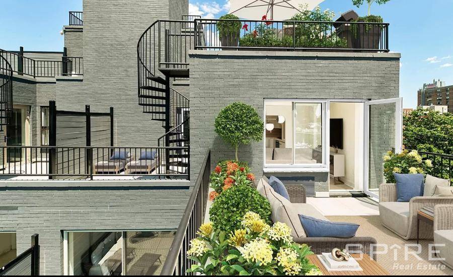 descriptionAmazing East Village LocationClose to L Train, Trader Joe's and TargetAll the Restaurants and Local Pubs Give the Area Distinct FlavorThis is a Well Maintained Elevator, Virtual Doorman BuildingSuper Bright ...