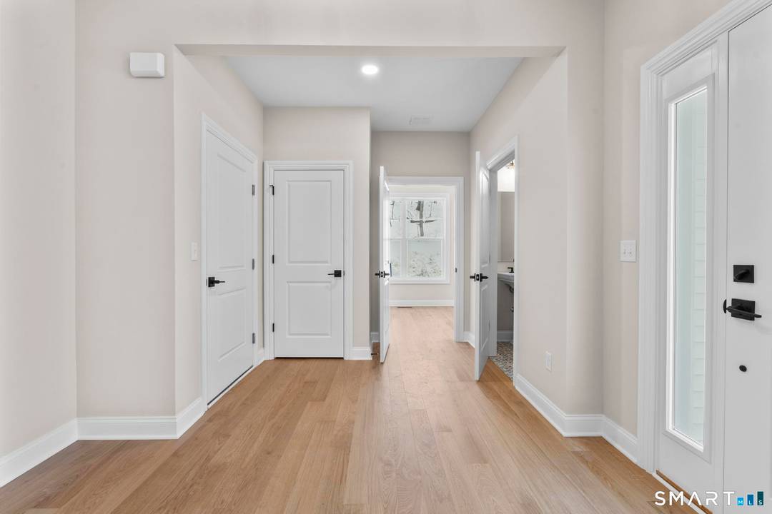 Brand NEW for 2026 in Oxford Greens Welcome home to Oxford Greens, a vibrant active adult community in the heart of Connecticut.