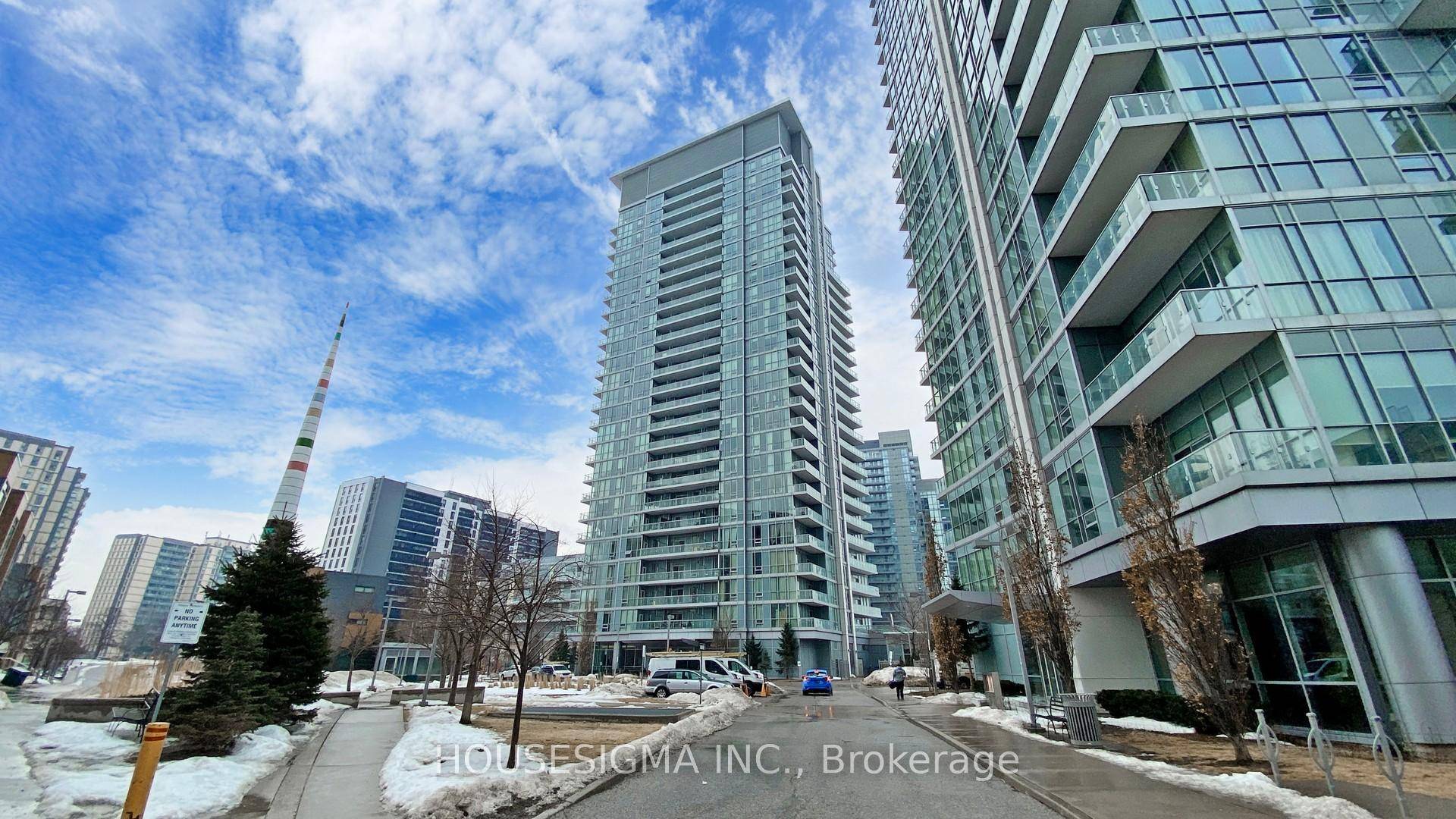 This amazing Two bedroom Condo is located in the fantastic Don Mills and Sheppard area.