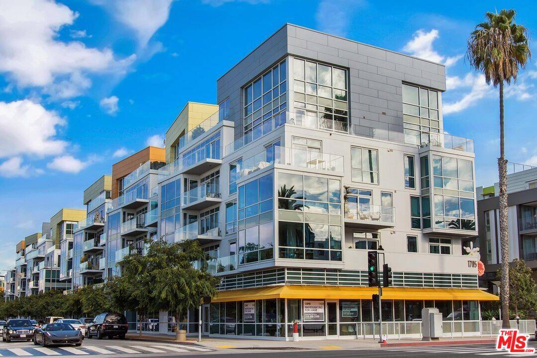 1705 Ocean 1BR Santa Monica La