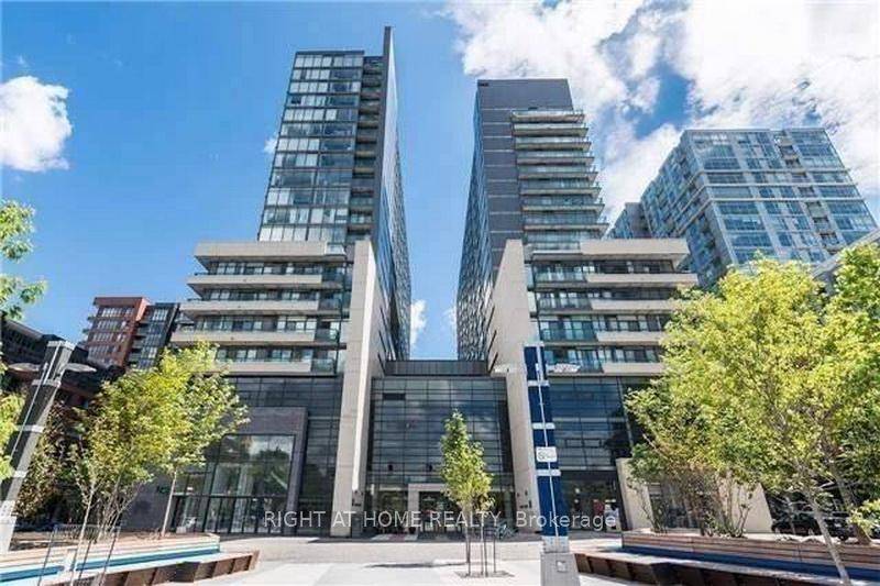 Huge 1 Bed Model 489 SQ FT Most 1 bedroom Units in the building 395 SQ FT.