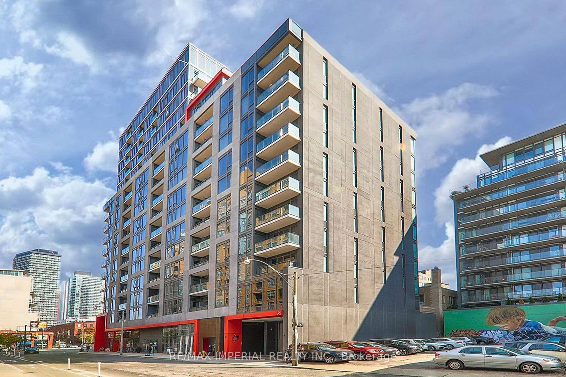 Contemporary Boutique Style Condo Built by Menkes in Prime Downtown Area.