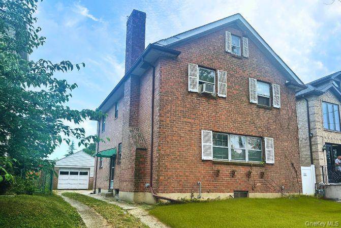 Exceptional Opportunity in Murray Hill, North Flushing !