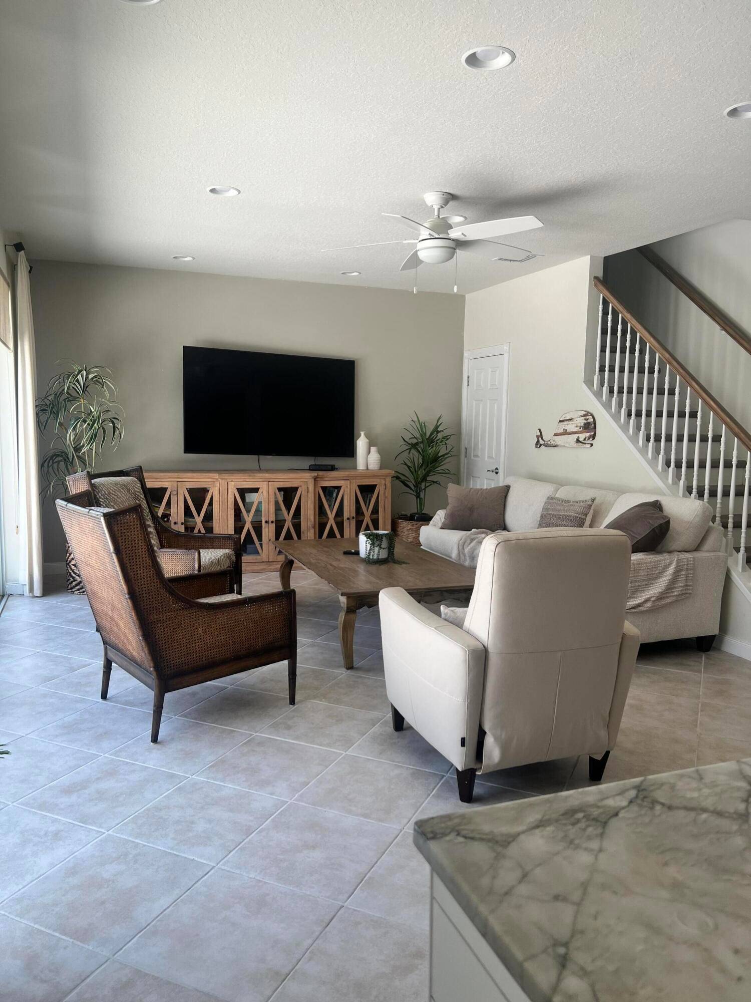 Immaculate 4 bedroom home available for a 12 month lease in Mallory Creek.