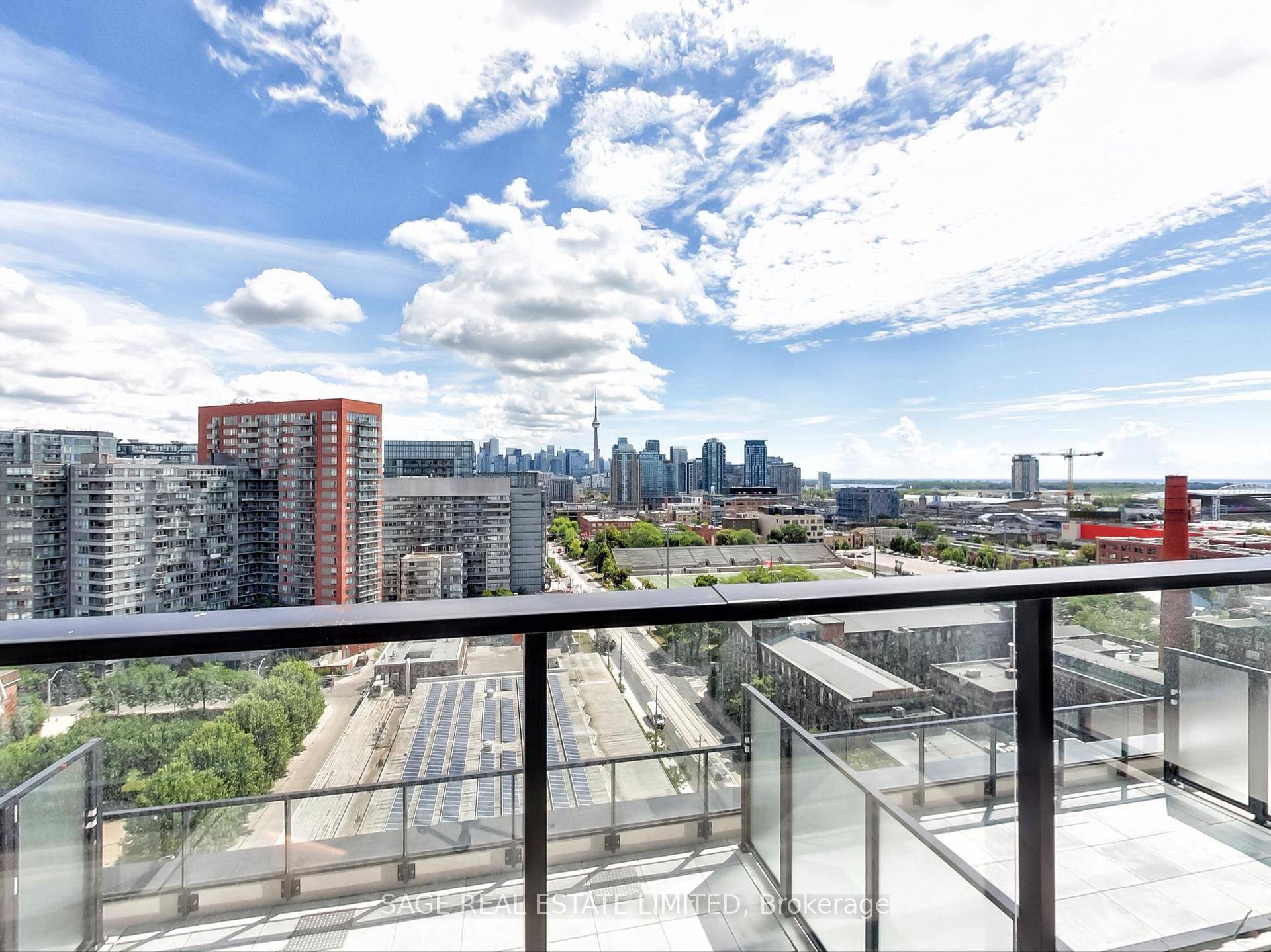 Live at the Centre of It All Without Compromising on Comfort.